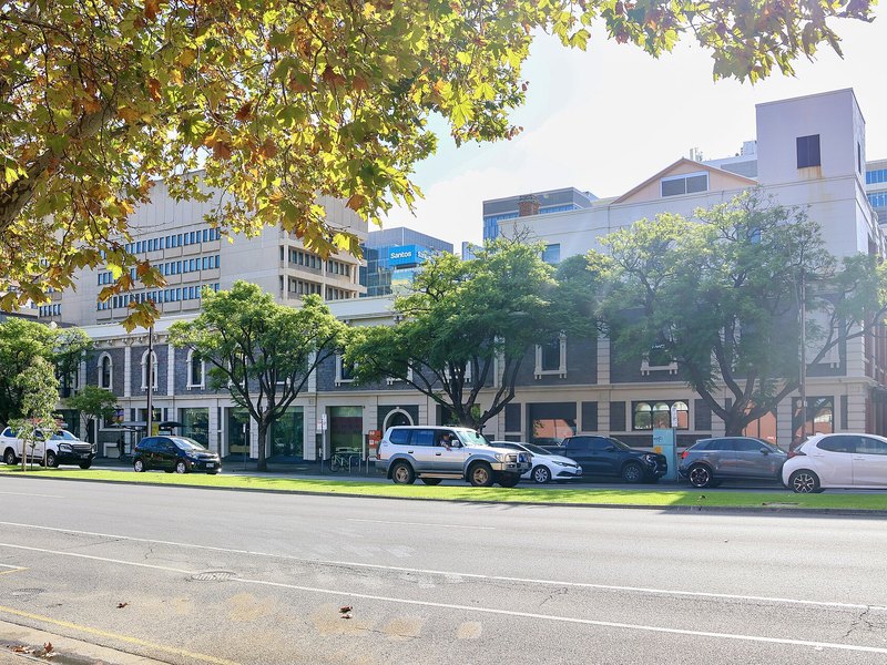 從 Wakefield Street 望向托倫斯大學阿德雷得校區